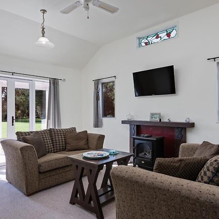 Brookhaven Cottage Renwick Ngoại thất bức ảnh