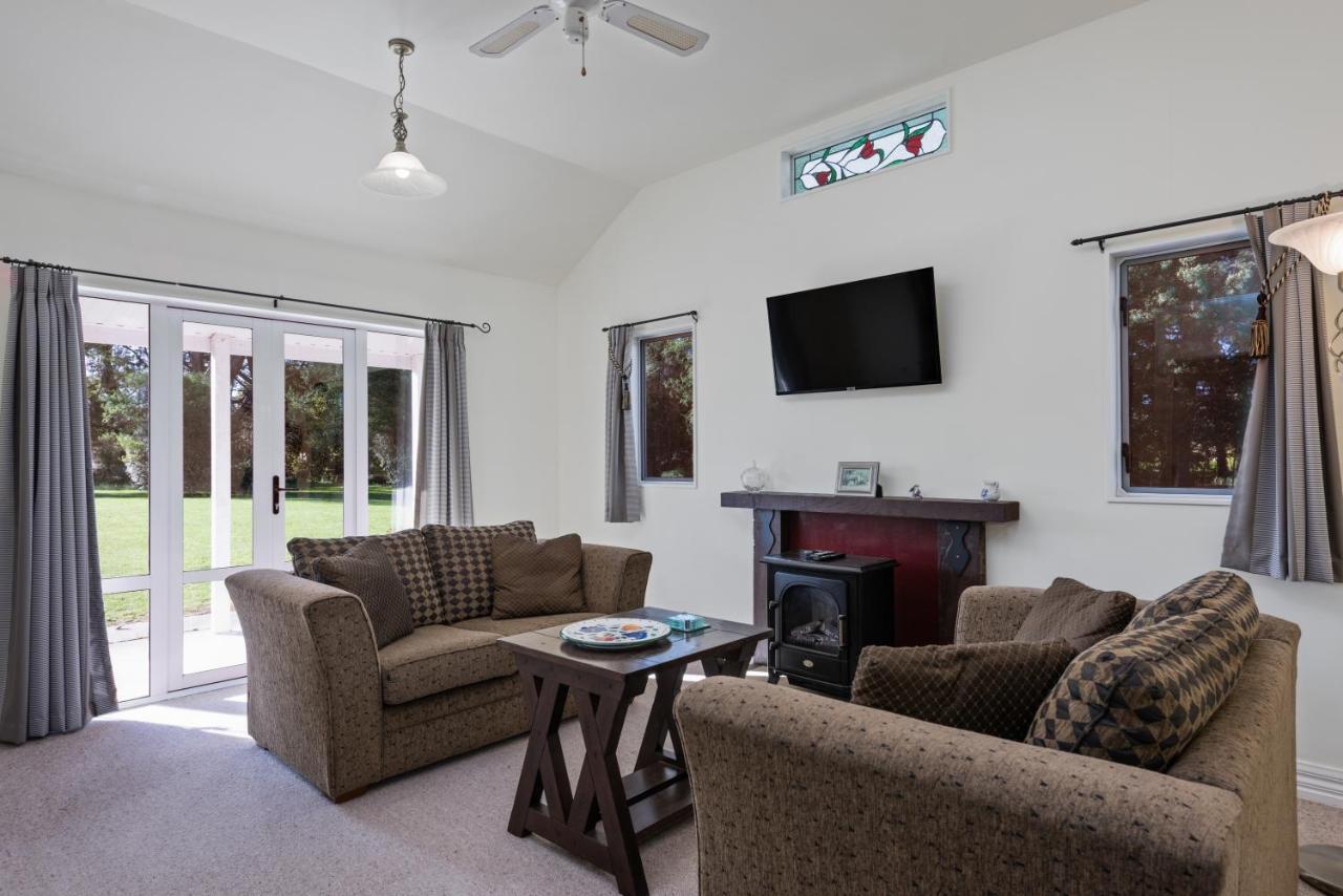 Brookhaven Cottage Renwick Ngoại thất bức ảnh